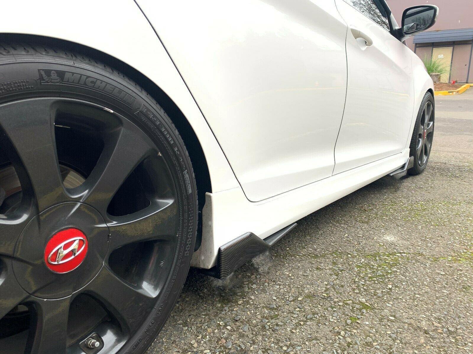 Universal Bottom Line Side Skirts Body Kit 45cm/ 17.7" (Carbon Fiber Print, 2 pcs) - Image 4