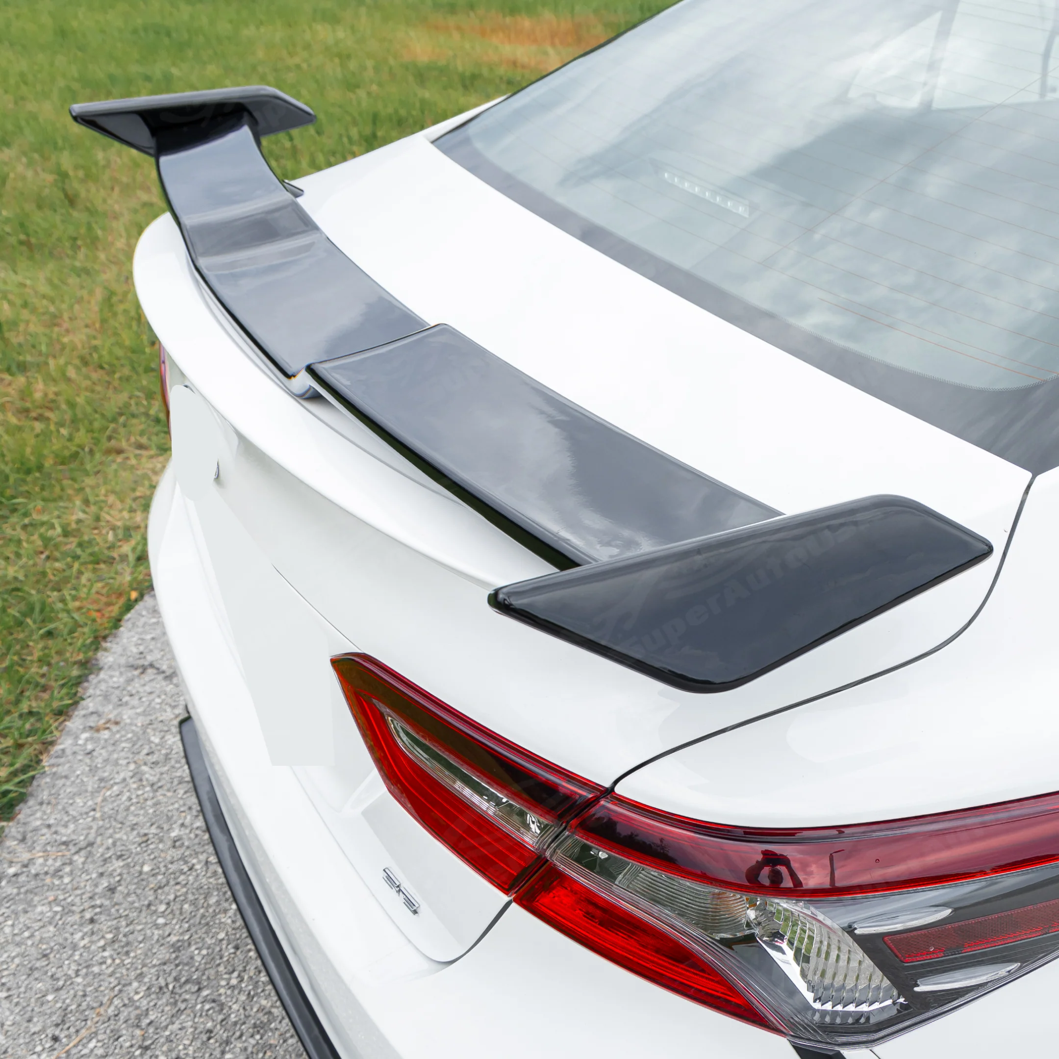 Full Body kit Set - LED Light Fits Toyota Camry 2018-2024 - Image 4