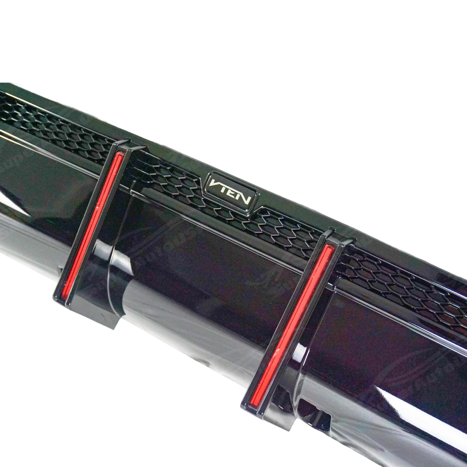 Fits 2019-2026 BMW X5 G05 Gloss Black Rear Diffuser Bumper lip with LED Break Light & Corner Splitters - Image 15