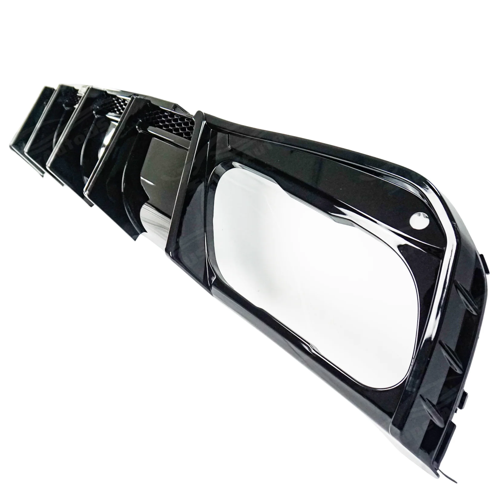 Fits 2019-2026 BMW X5 G05 Gloss Black Rear Diffuser Bumper lip with LED Break Light & Corner Splitters - Image 9